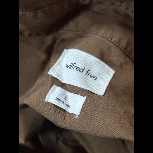 Wilfred Free Shirt Large Womens Brown Boyfriend Fit Long Sleeve Pocket Button - Picture 6 of 8